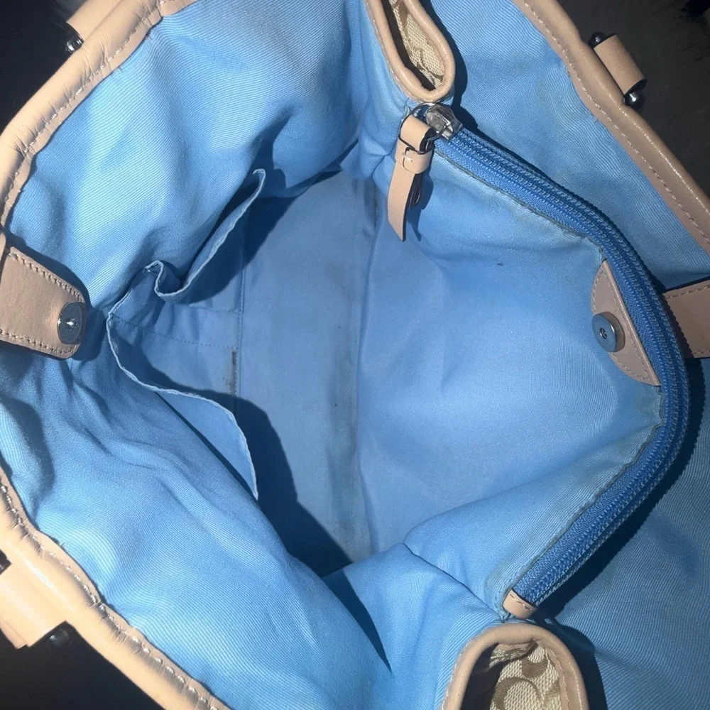 Coach Tan and Blue Shoulder Bag#F26130